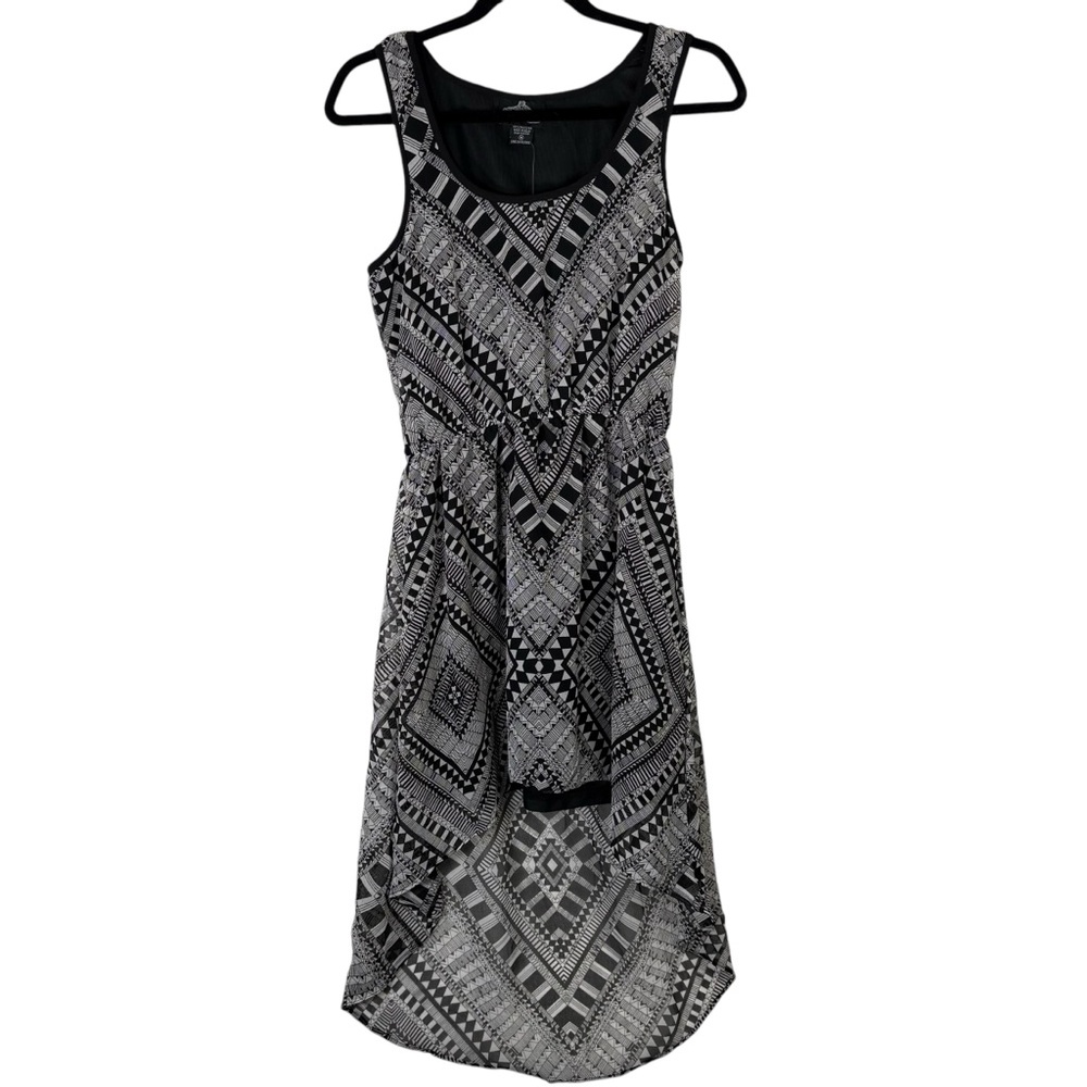 Angie Women’s Medium Black White High Low Midi Sleeveless Dress Scoop Neck New